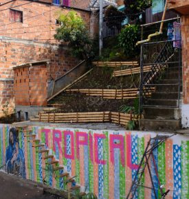 Mural na Schodach Tropikalna Oaza w Meksyku